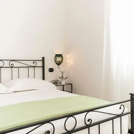 Palazzo Pinto 2 4* Vietri sul Mare