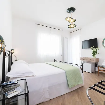 Bed & Breakfast Palazzo Pinto 2 2*