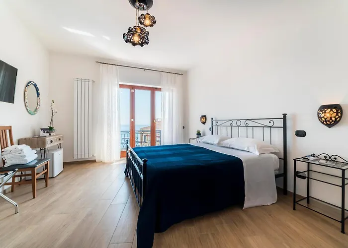Palazzo Pinto 2 4*